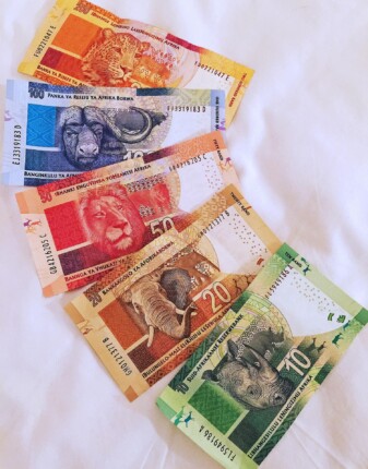 Comparison between local South African invoicing software and international accounting software